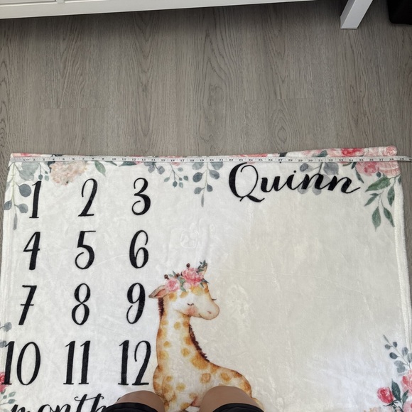 Quinn Custom Baby Monthly Milestone Blanket Giraffe Floral White 38x28 - Picture 5 of 5